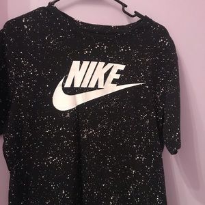 Men’s Nike Tshirt